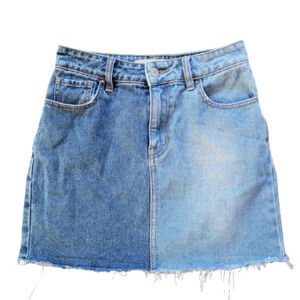 PacSun Two Tone Denim Frayed Raw Hem Jean Skirt Size Women's 24 Waist